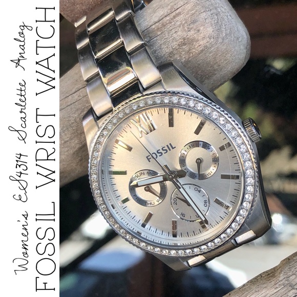 Women's Scarlette Analog Fossil Watch - Picture 1 of 9